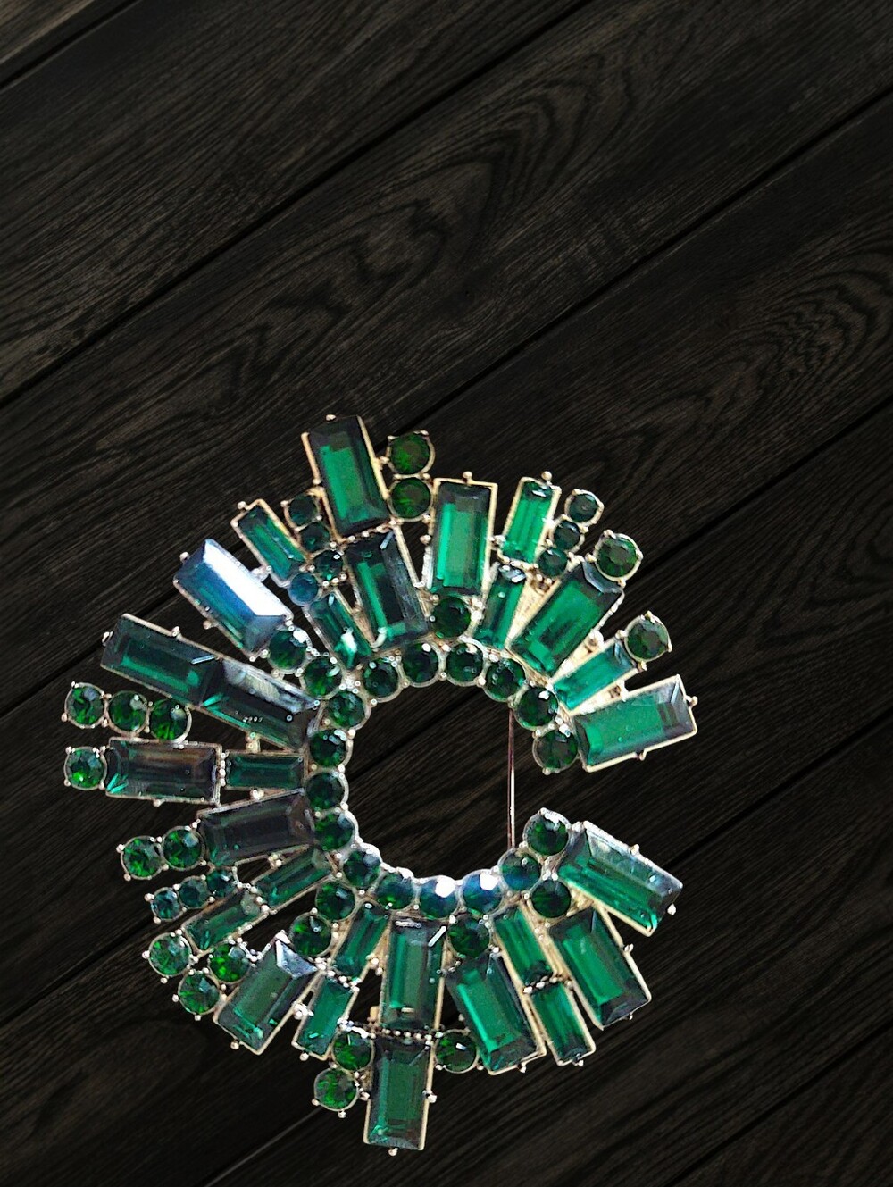 Green Rhinestone Sunburst Brooch